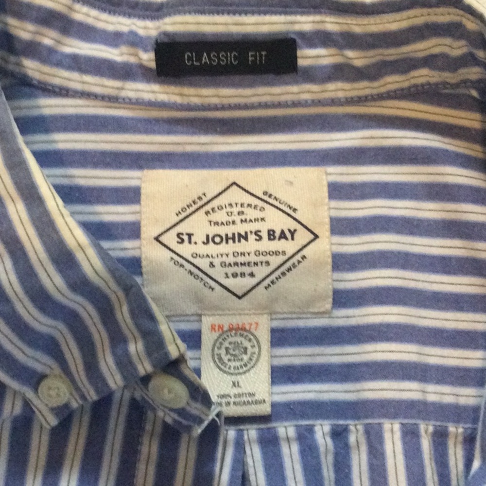 St.John’s Bay blu/wht stripe shirt XL poplin